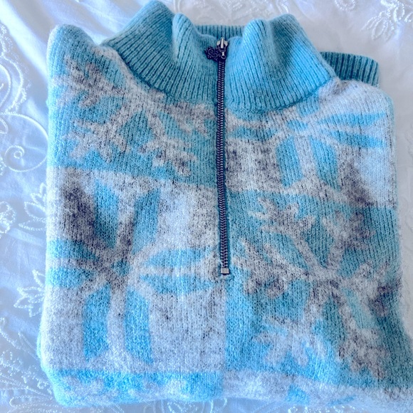 Loft Snowflake sweater - Picture 7 of 7